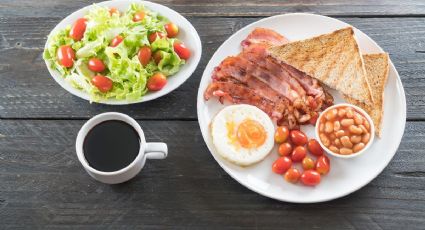 7 desayunos saciantes y ricos en proteína que están listos en menos de 15 minutos