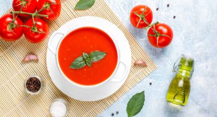 Sopa fría de sandía y tomate, una preparación ligera y deliciosa