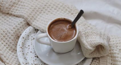 Chocolate a la taza, la receta saludable con agua para disfrutar sin romper la dieta