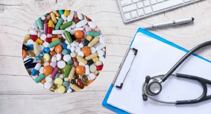 Farmacéuticos alertan sobre los peligros de mezclar medicamentos y alimentos
