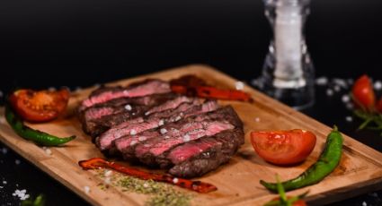¿Carne vegetariana? Así es como puedes preparar sandía ahumada para hacerla parecer carne de res