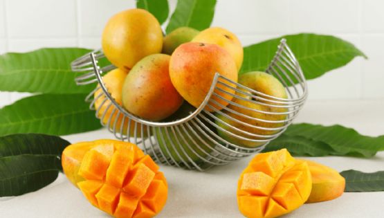 La técnica perfecta para escoger los mejores mangos del supermercado