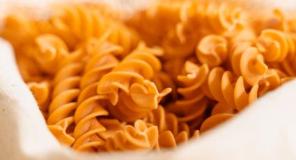 Chips de pasta, la receta viral más crujiente que hacer en la airfryer