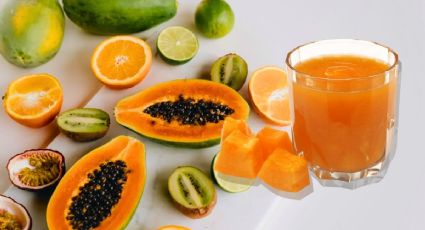 Refréscate con un agua de papaya y cítricos para la primavera