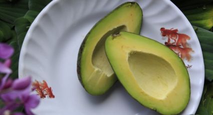 ¿Te ha sobrado aguacate en la cena? Estos son  los métodos ideales para conservarlo fresco