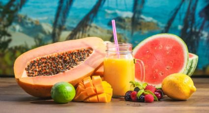 El batido de papaya con fresa que activará tu metabolismo