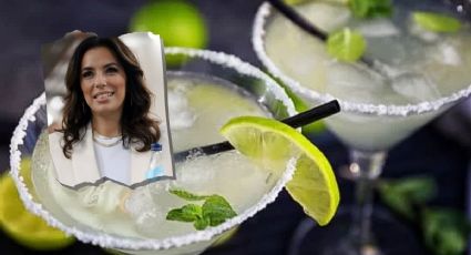 Eva Longoria muestra cómo preparar una margarita de jugo verde para el verano