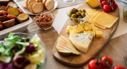 Cómo preparar la mejor tabla de quesos y embutidos en casa