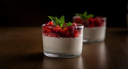 Vasito de panna cotta de frutos rojos, una receta deliciosa para compartir