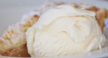 Para la ola de calor, prepara un delicioso helado de vainilla sin usar máquina
