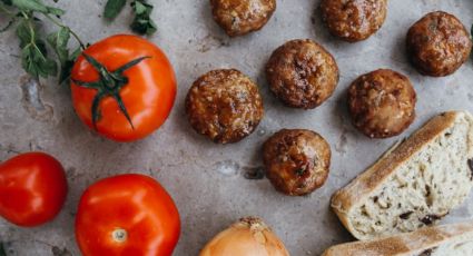 Recetas fáciles: Albóndigas con tomate más sencillas para la hora de la comida