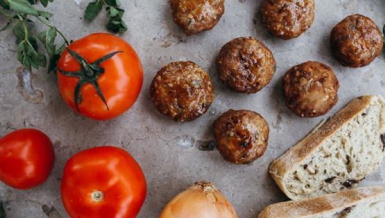 Recetas fáciles: Albóndigas con tomate más sencillas para la hora de la comida