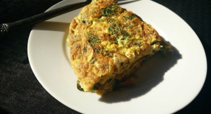 Tortilla española con pepino: Prepara esta receta para hacer una cena saludable